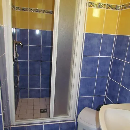 Betyna Guest house 3*